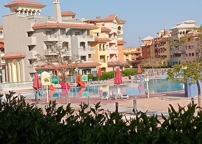 Porto 2 Bed And Private Garden-pool View Apartmanhotel